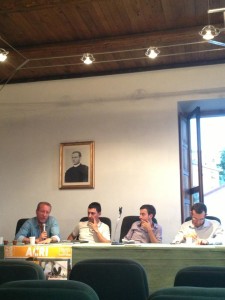 Con l'on Franco Laratta, Domenico Terranova, e Salvatore Scalzo alla presentazione del Suo libro ''A piedi nudi'' 