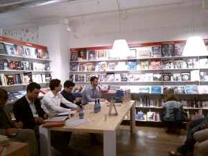 Presentazione rivista Left Wing - presso biblioteca Feltrinelli Cosenza. con il filosofo Massimo Adinolfi, Stefano De Bartolo e Luigi Bennardo, Gd Cosenza - settembre 2013